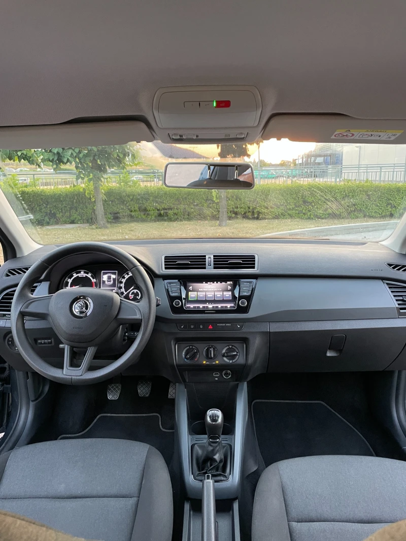 Skoda Fabia FACELIFT * LED , снимка 10 - Автомобили и джипове - 51977903