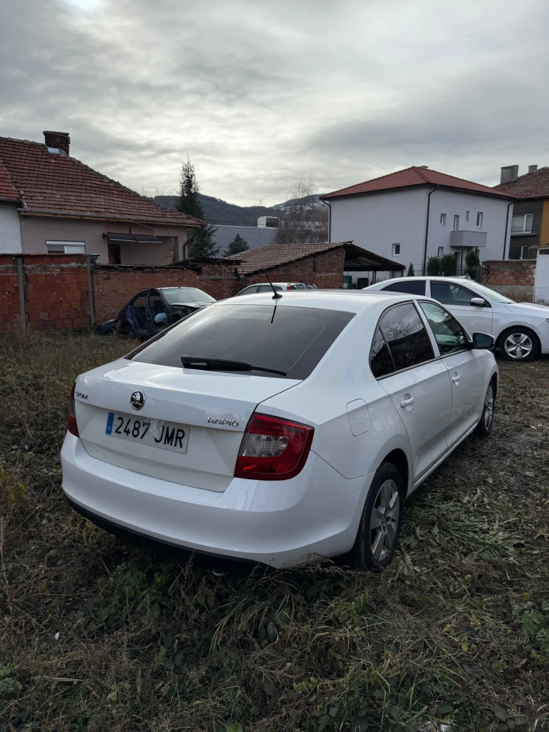 Skoda Rapid, снимка 7 - Автомобили и джипове - 52054451