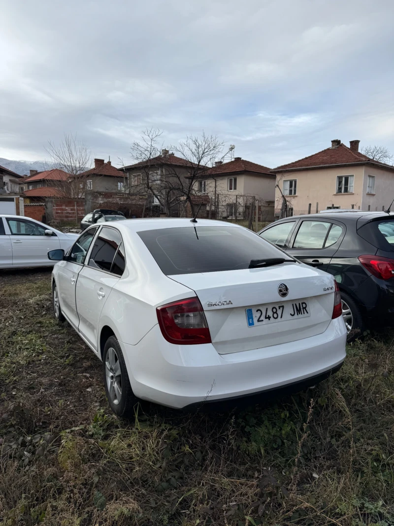 Skoda Rapid, снимка 5 - Автомобили и джипове - 52054451