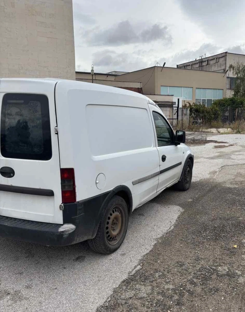 Opel Combo 1.6 МЕТАН, снимка 5 - Автомобили и джипове - 51988801
