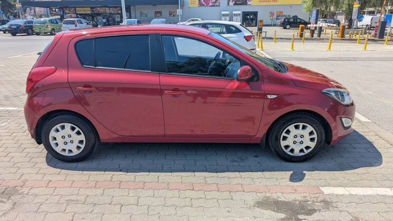 Hyundai I20, снимка 7 - Автомобили и джипове - 52417040