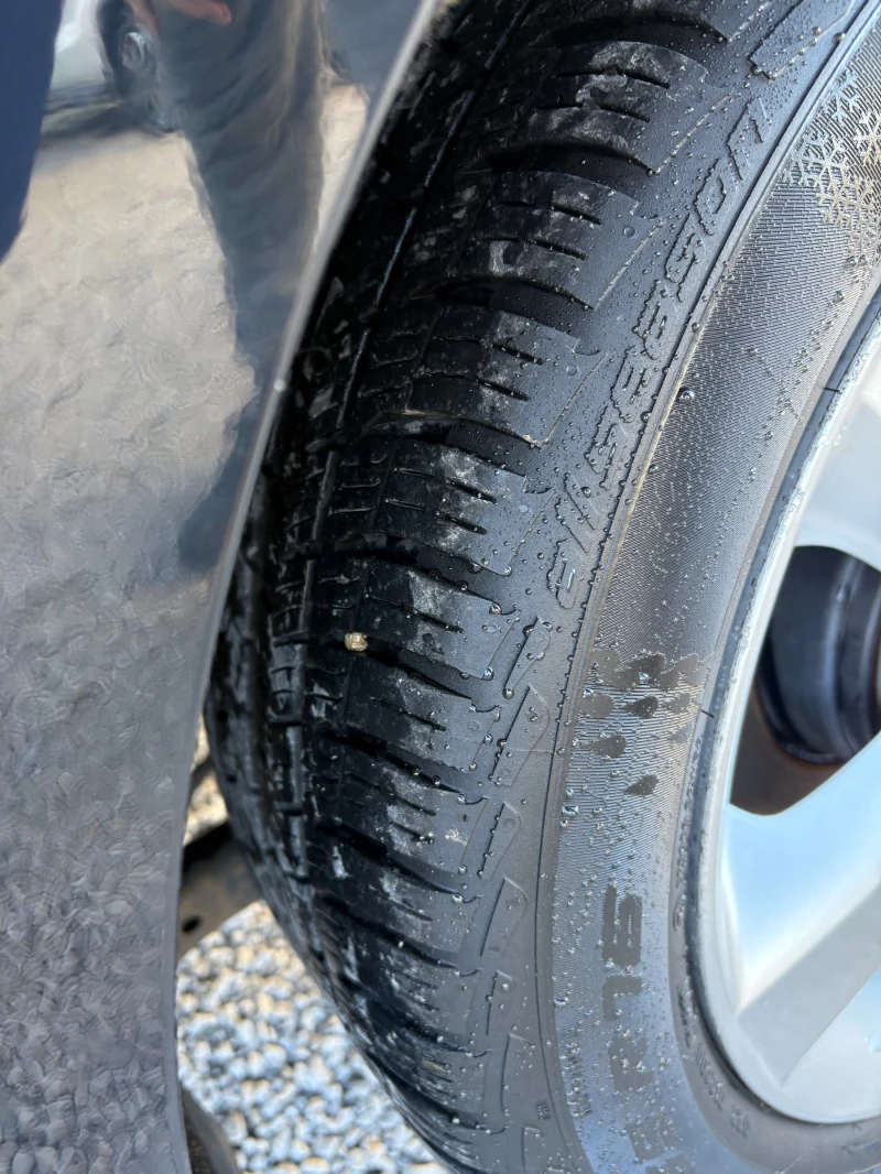 Honda Fr-v 1.8i, снимка 8 - Автомобили и джипове - 52559224