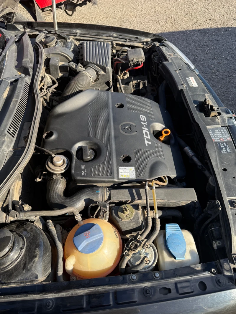 VW Golf 1.9 TDI 90hp, снимка 10 - Автомобили и джипове - 52735786