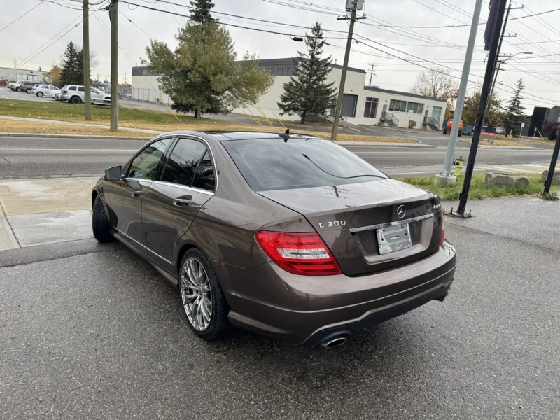 Mercedes-Benz C 300 4matic * CARFAX * АвтоКредит * (ЦЕНА ДО БГ), снимка 6 - Автомобили и джипове - 53251683