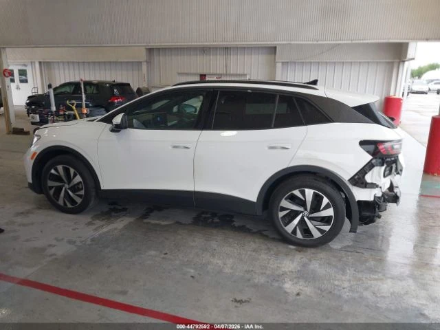 VW ID.4 * STANDART* ПОЛУКОЖА* ПОДГРЕВ* NAVI* LED* , снимка 12 - Автомобили и джипове - 54756403