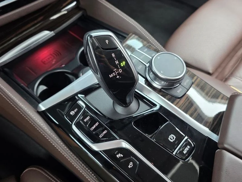 BMW 523 523D ??Luxury, снимка 9 - Автомобили и джипове - 55959427