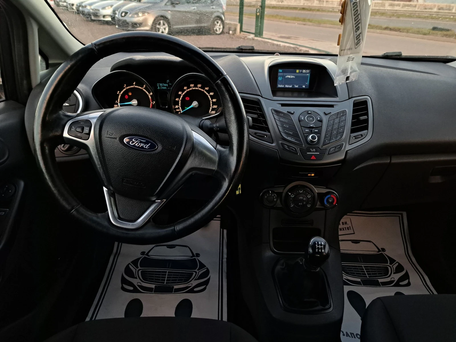 Ford Fiesta 1.3i16v 82ps.BLACK LIFT  ITALIA - изображение 10