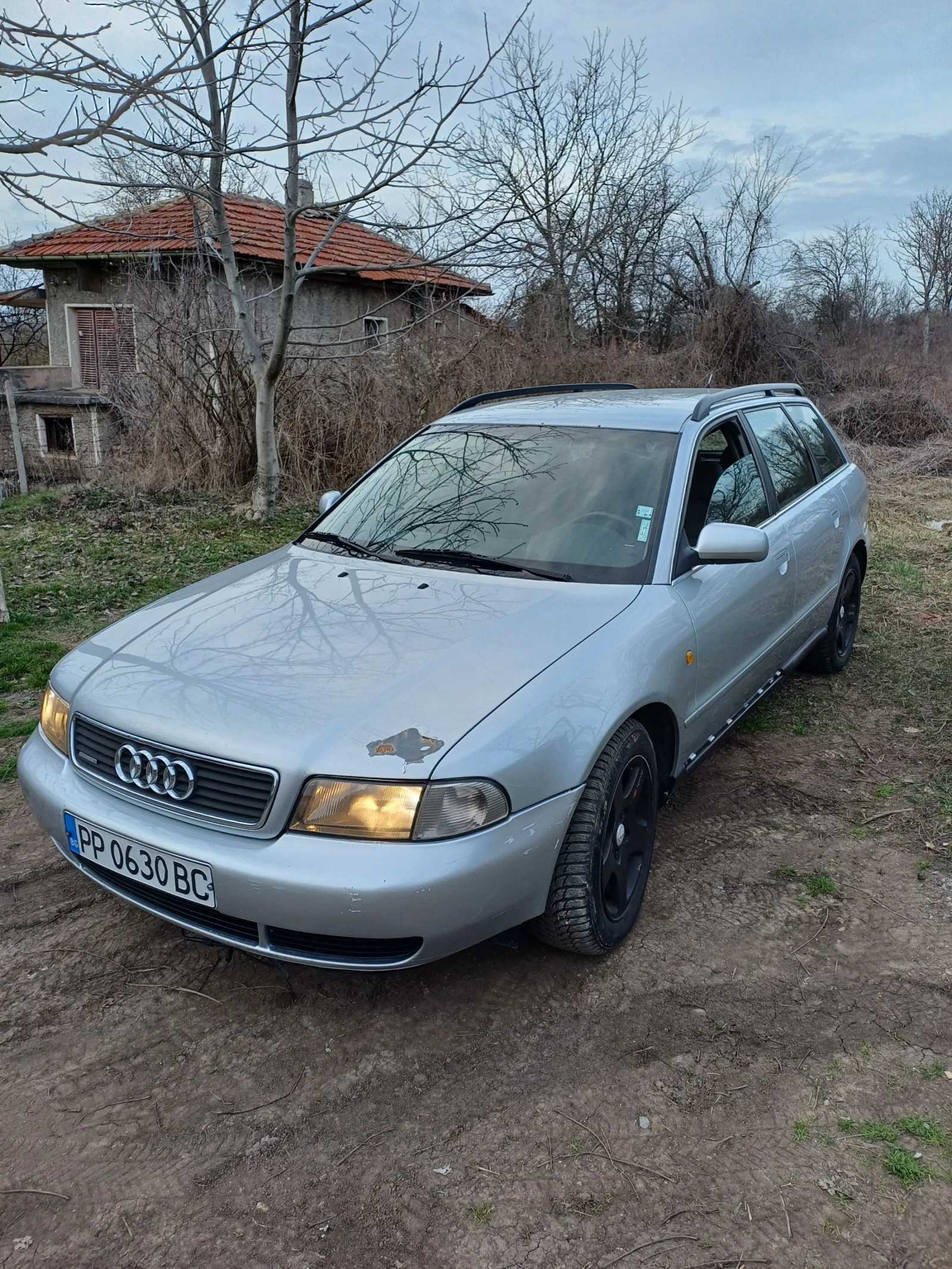 Audi A4 AUDI A4 QUATTRO 2.5, 150 - изображение 3