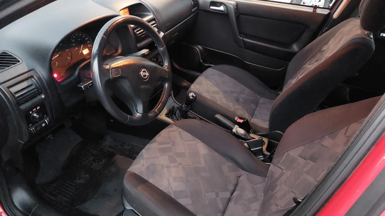 Opel Astra  - изображение 6