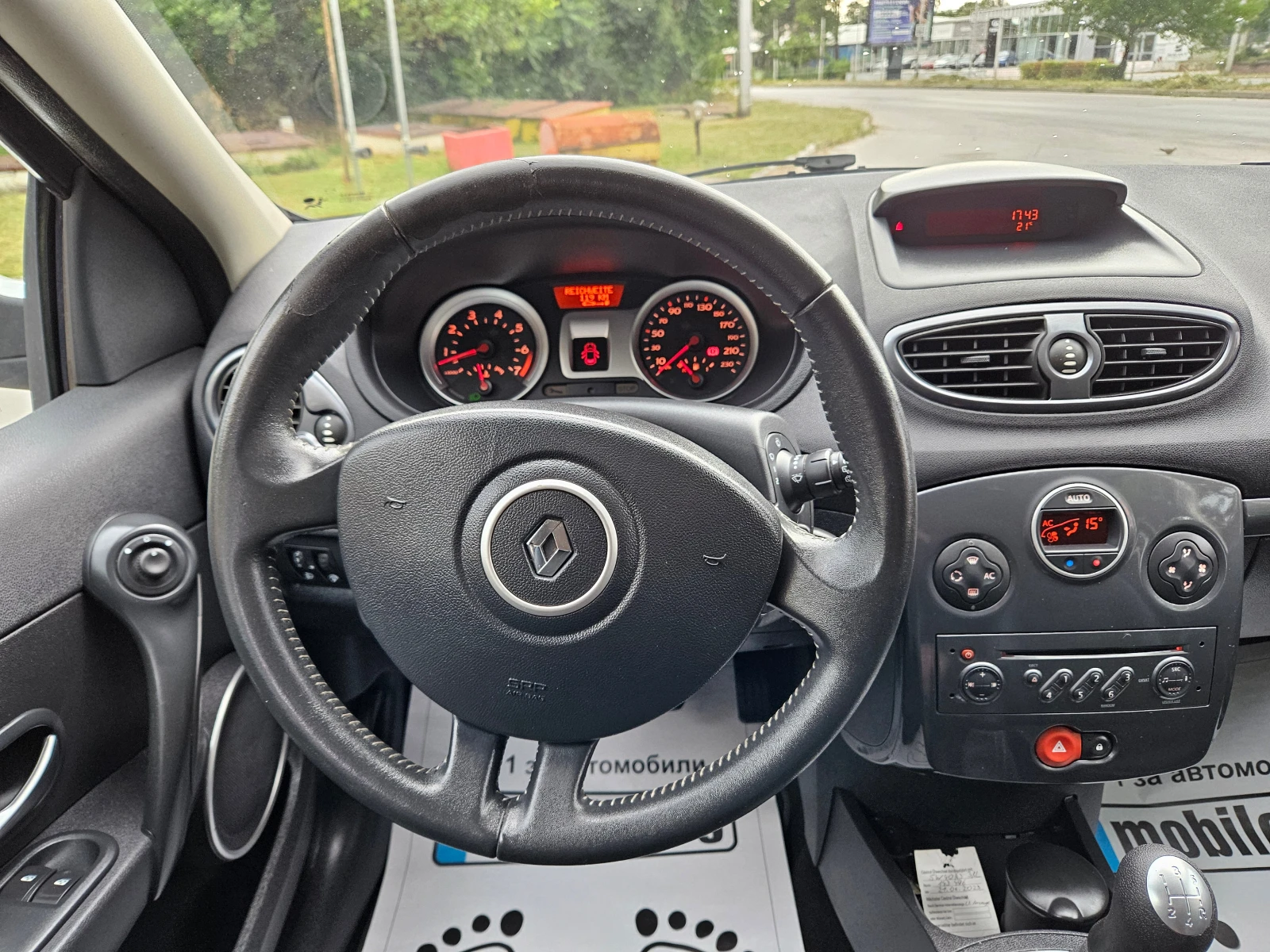Renault Clio 1.2, 75k.с., 169х.км.! | Mobile.bg — изображение 11
