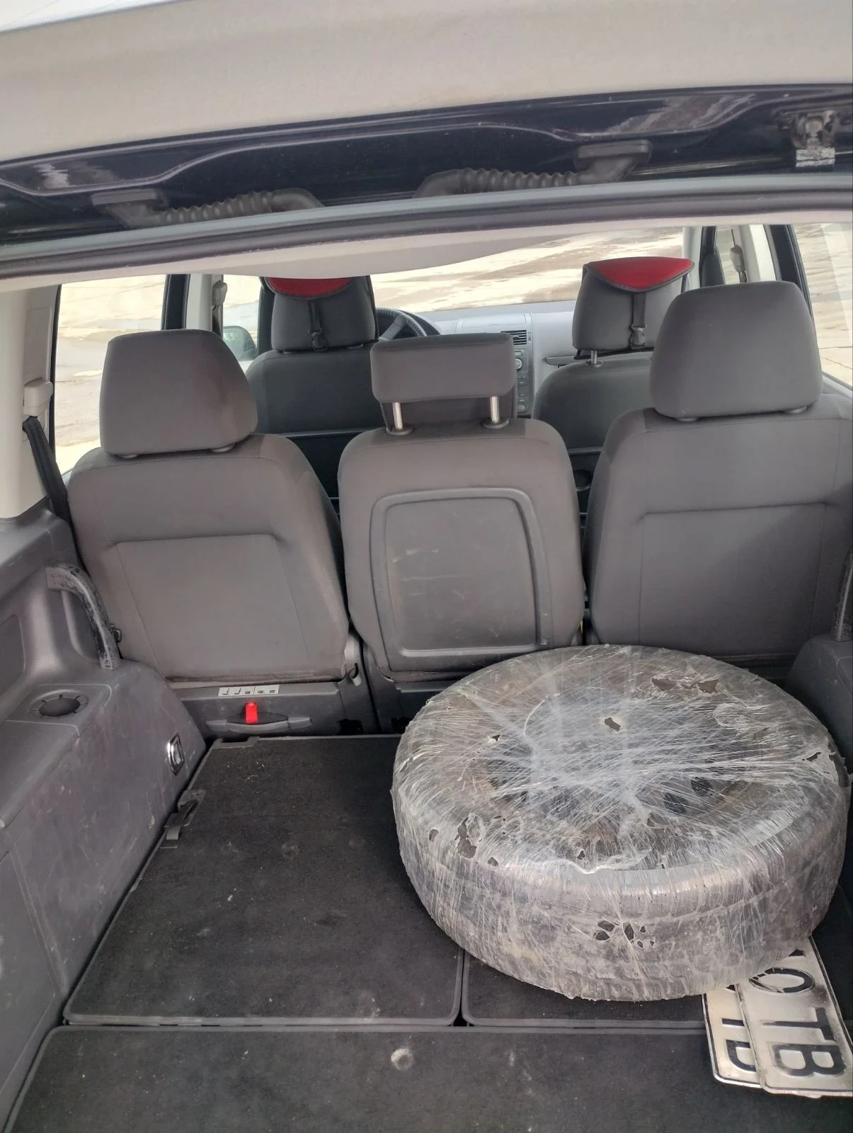 VW Touran  - изображение 10