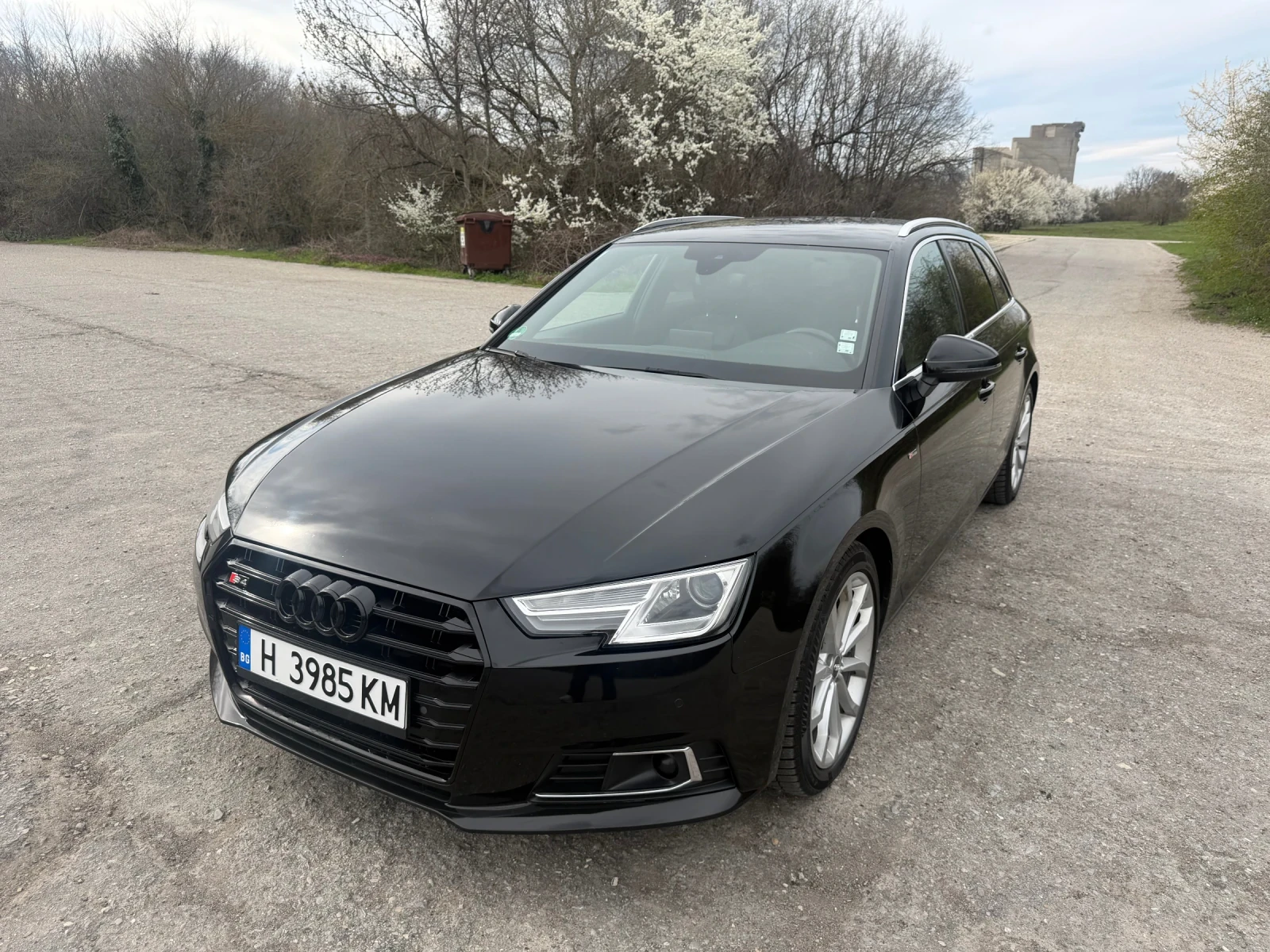 Audi A4 2.0 TDI 190 hp QUATTRO S-Line, снимка 2 - Автомобили и джипове - 53916960