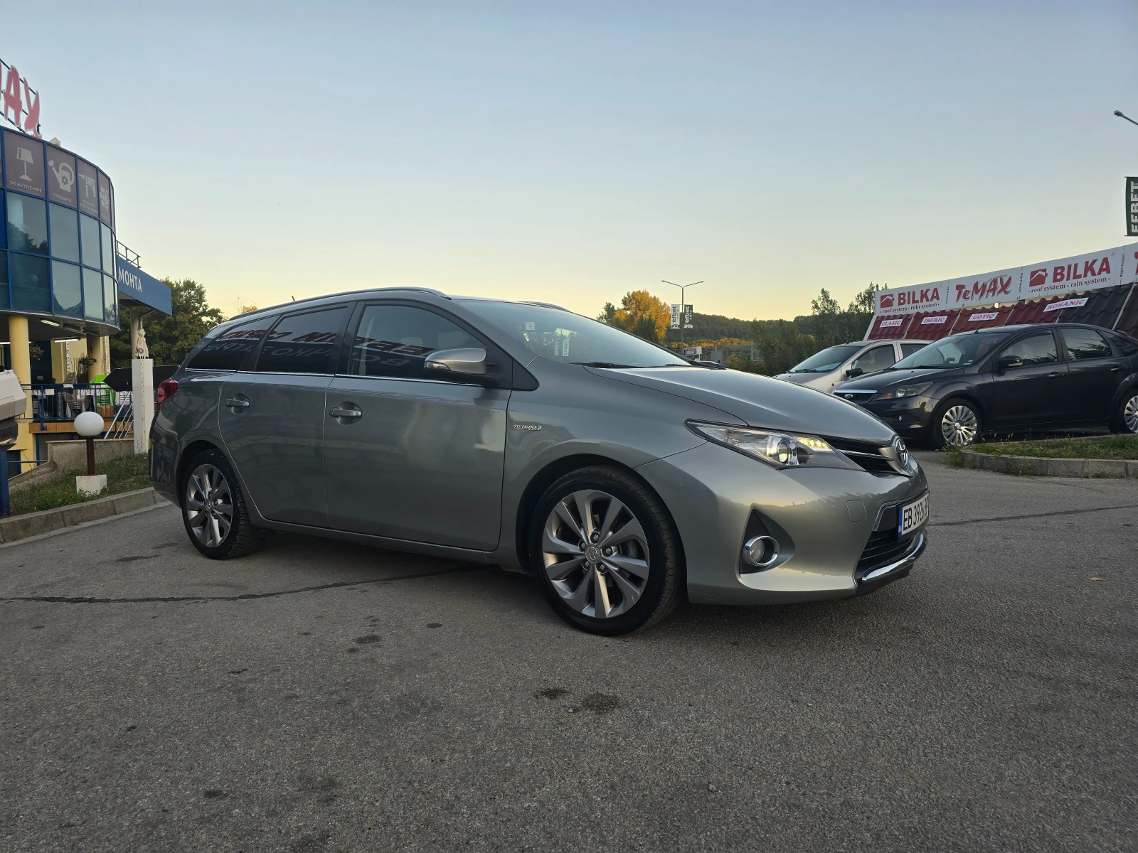 Toyota Auris 1.8 HYBRID/99ps - изображение 7