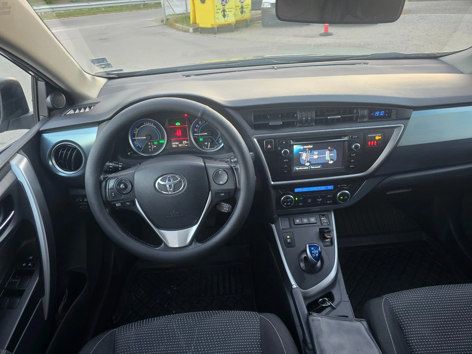 Toyota Auris 1.8 HYBRID/99ps | Mobile.bg   17