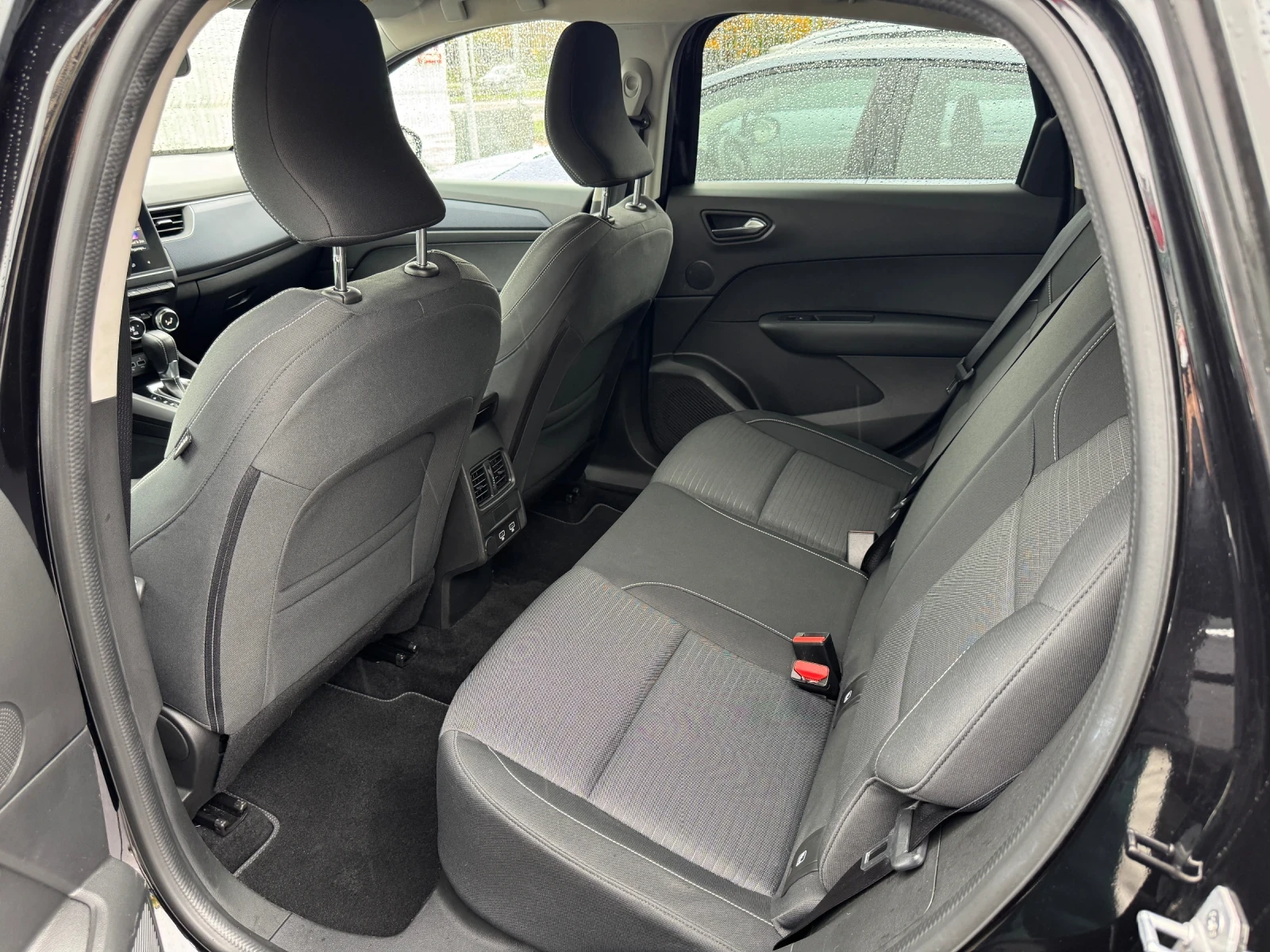 Renault Arkana TCE140 //   2027. | Mobile.bg   7