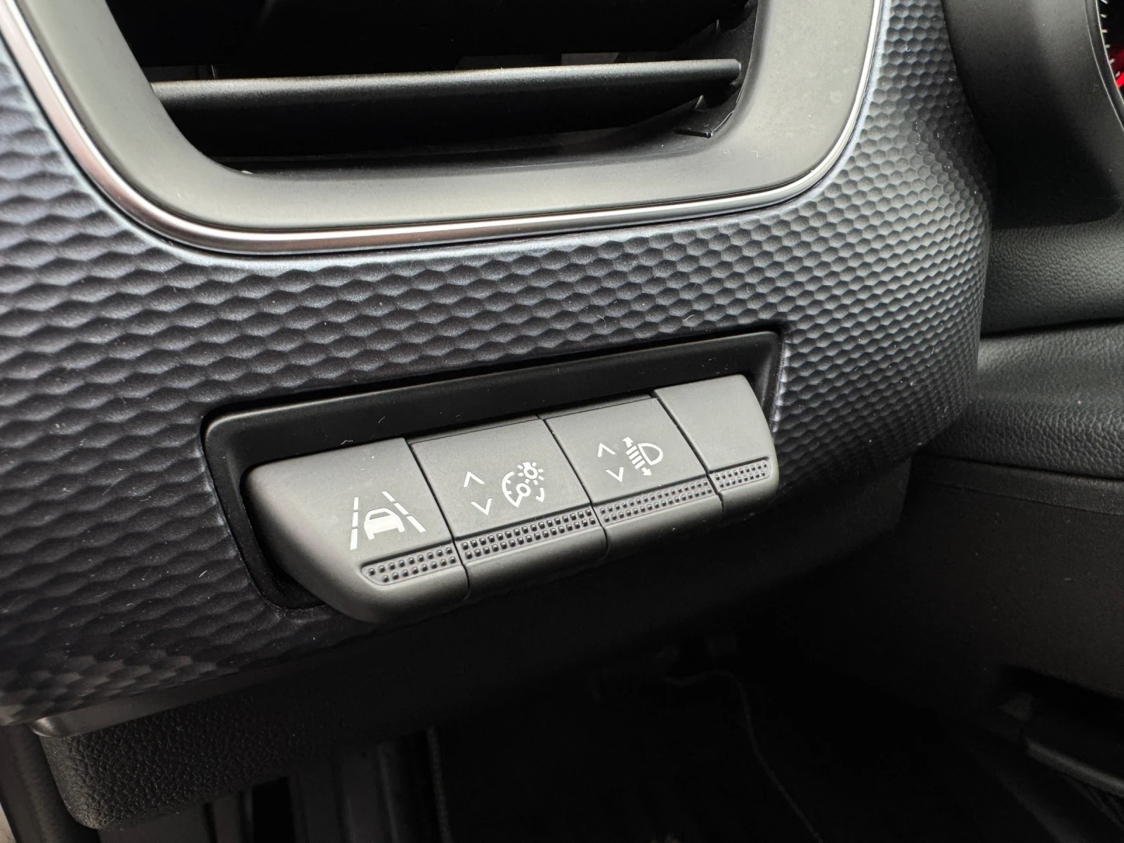 Renault Arkana TCE140 //   2027. | Mobile.bg   12