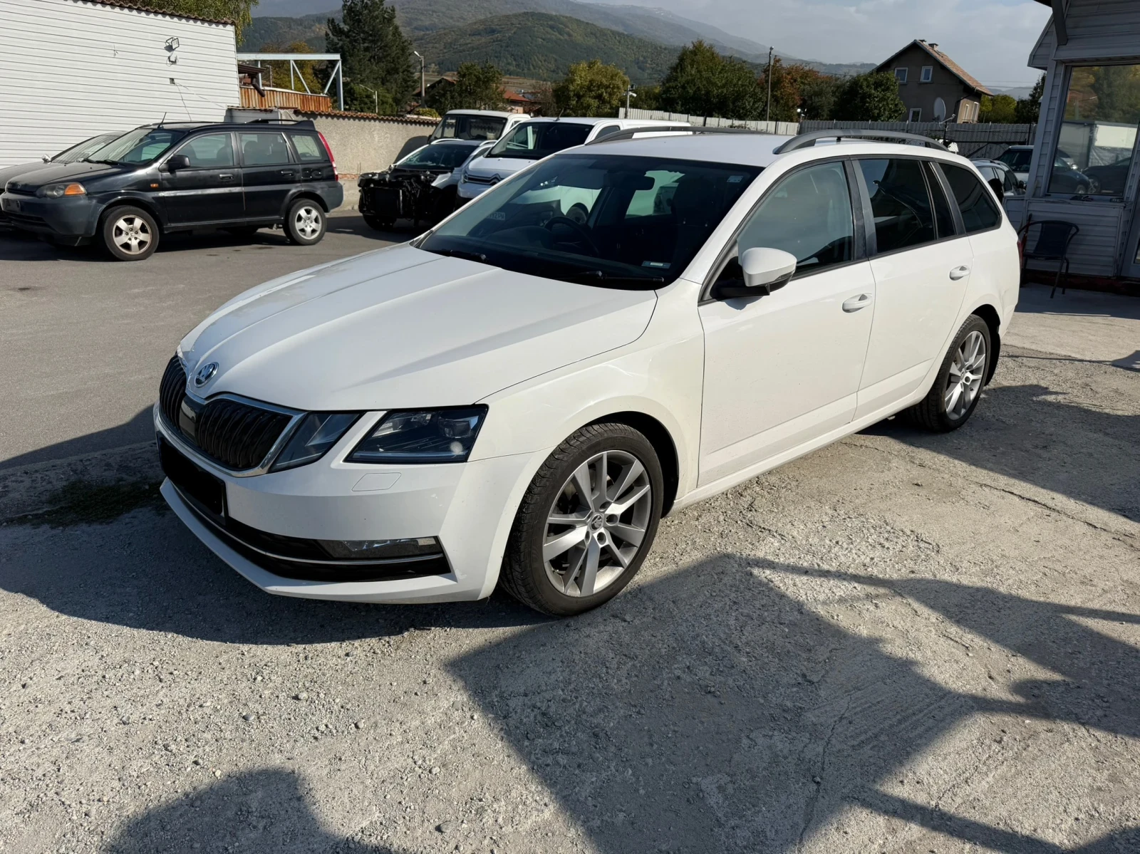 Skoda Octavia 2.0TDI 150кс CRM 4X4 - изображение 3
