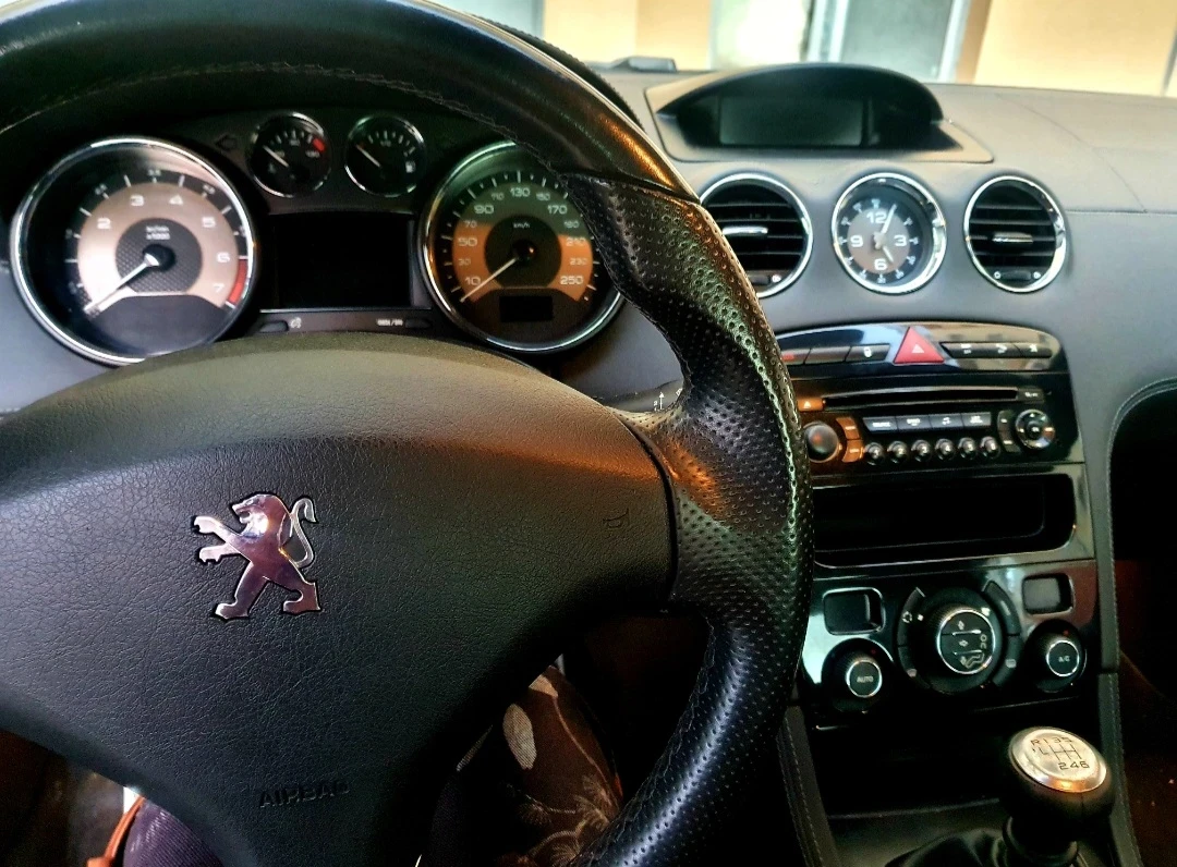 Peugeot RCZ Peugeot RCZ 1.6 THP 200 - изображение 6