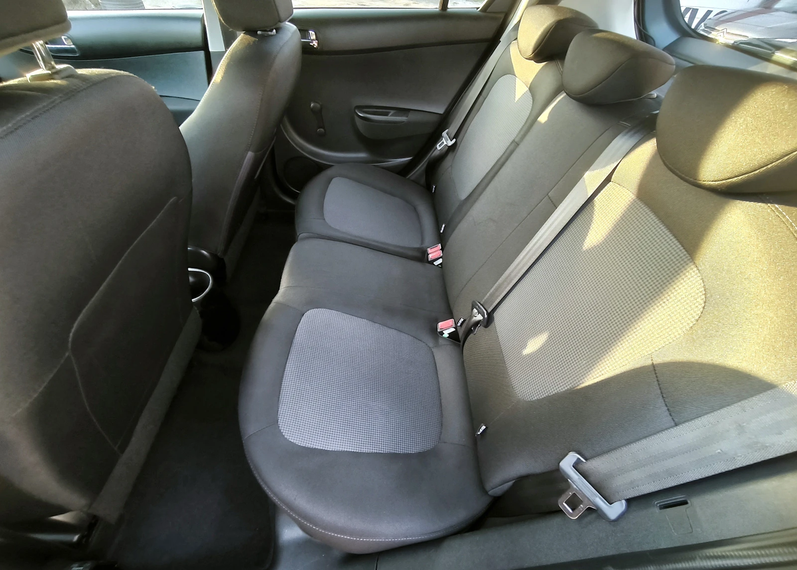 Hyundai I20 1.3i Facelift EURO5 | Mobile.bg � ����������� 14