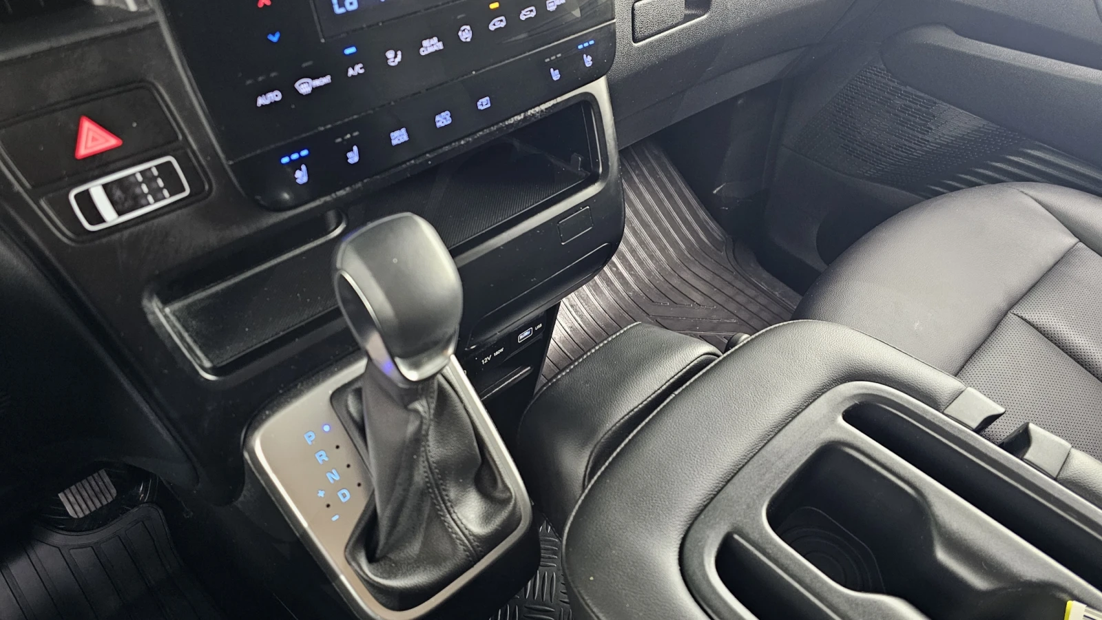 Hyundai Staria L3.5 Tourer 9seater autogeorge.com - изображение 7