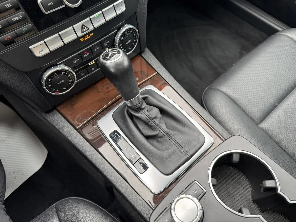 Mercedes-Benz C 300 4matic * CARFAX * ���������� * (���� �� ��) | Mobile.bg � ����������� 12