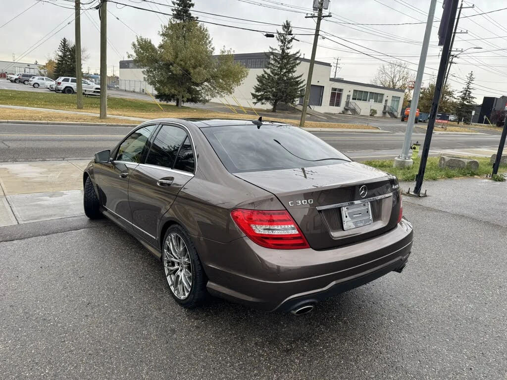 Mercedes-Benz C 300 4matic * CARFAX * АвтоКредит * (ЦЕНА ДО БГ) - изображение 6