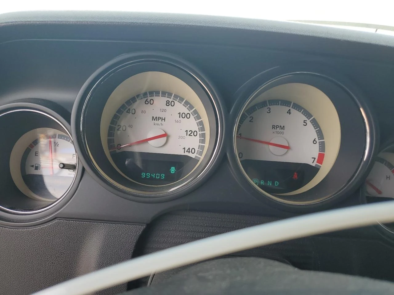 Dodge Challenger SE - изображение 9