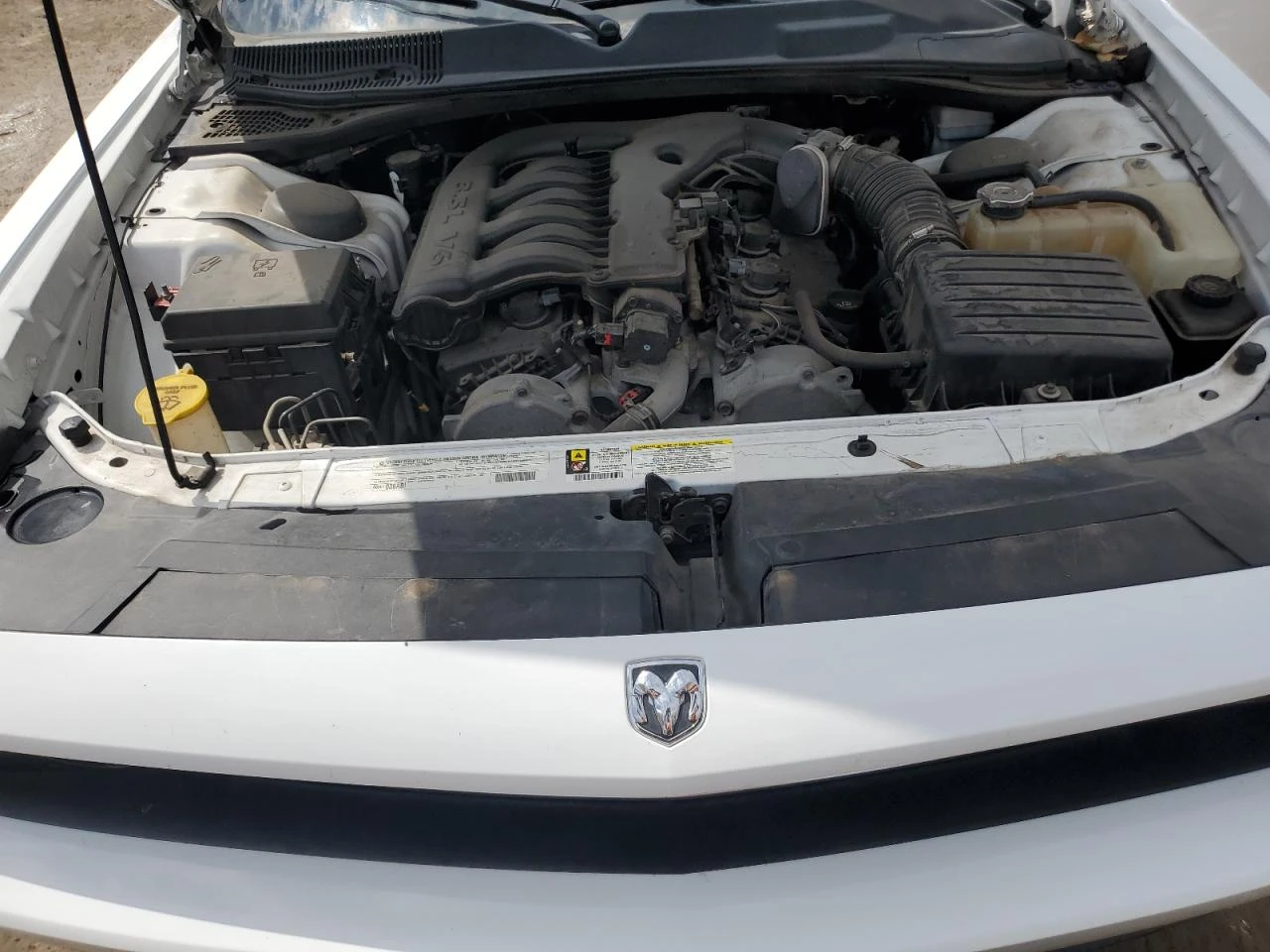 Dodge Challenger SE, снимка 11 - Автомобили и джипове - 53737778