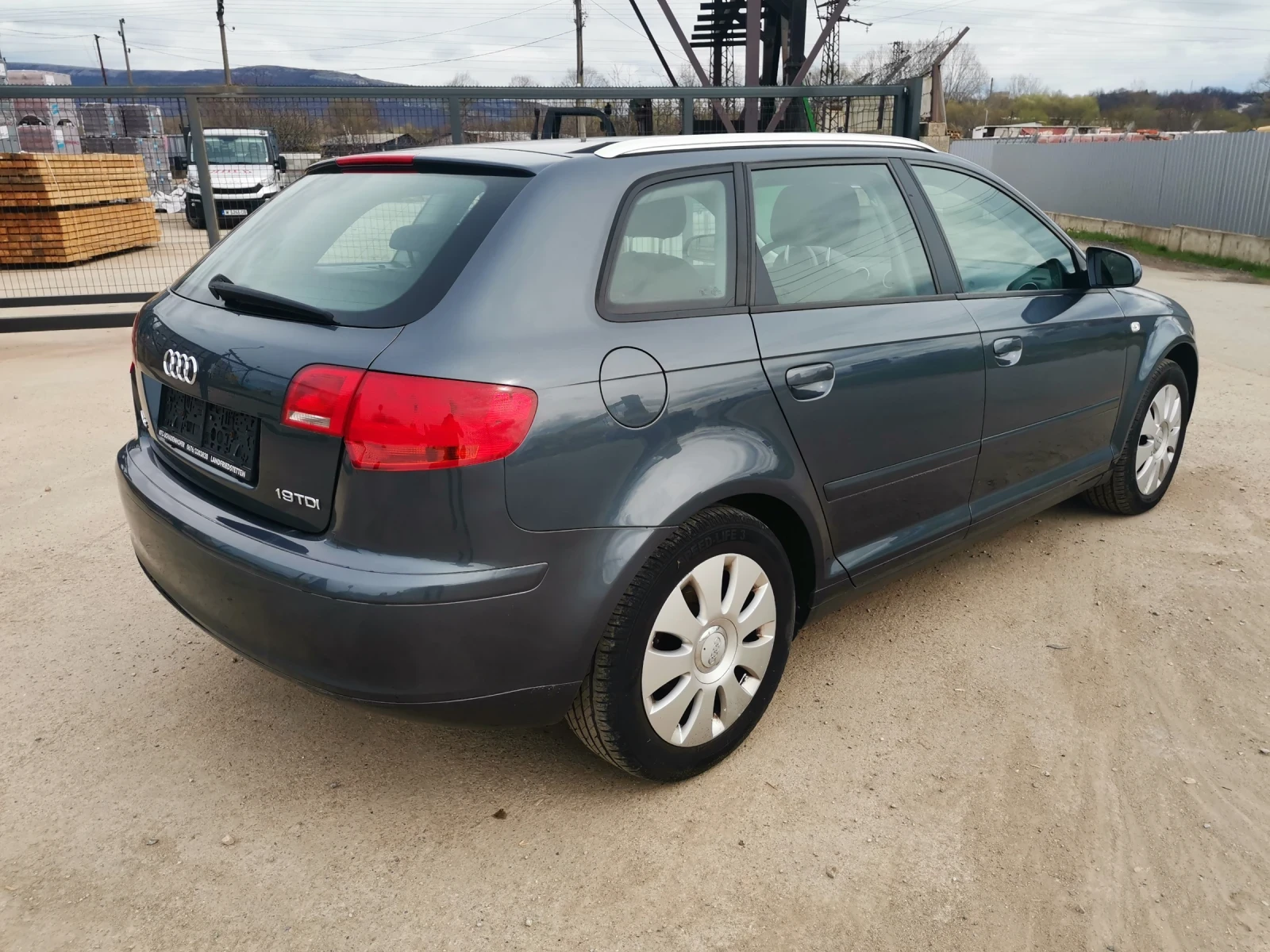 Audi A3 1.9TDI 105кс-2008г-EVRO-4 , снимка 8 - Автомобили и джипове - 54360406