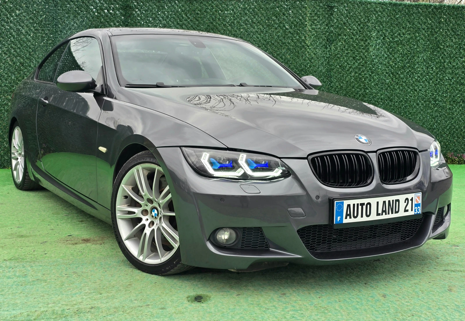 BMW 335 286кс* М-Пакет* ALCANTARA* NAVI* AUTOMATIC, снимка 3 - Автомобили и джипове - 54034026