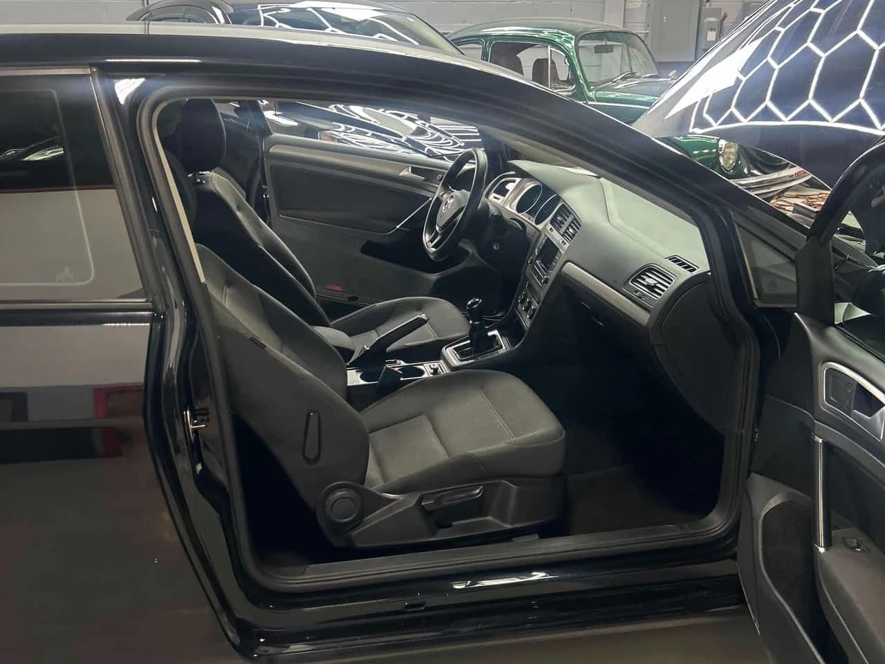 VW Golf * Trendline * CARFAX * KEYLESS * ���� �� ������ | Mobile.bg � ����������� 14