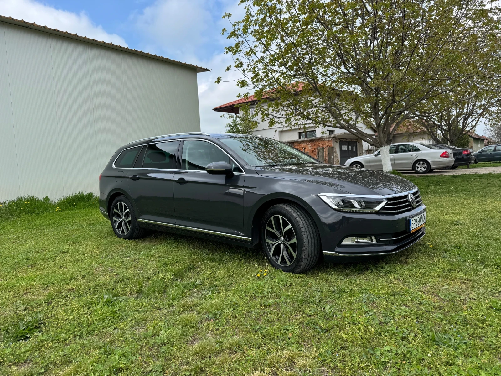 VW Passat, снимка 3 - Автомобили и джипове - 54279336