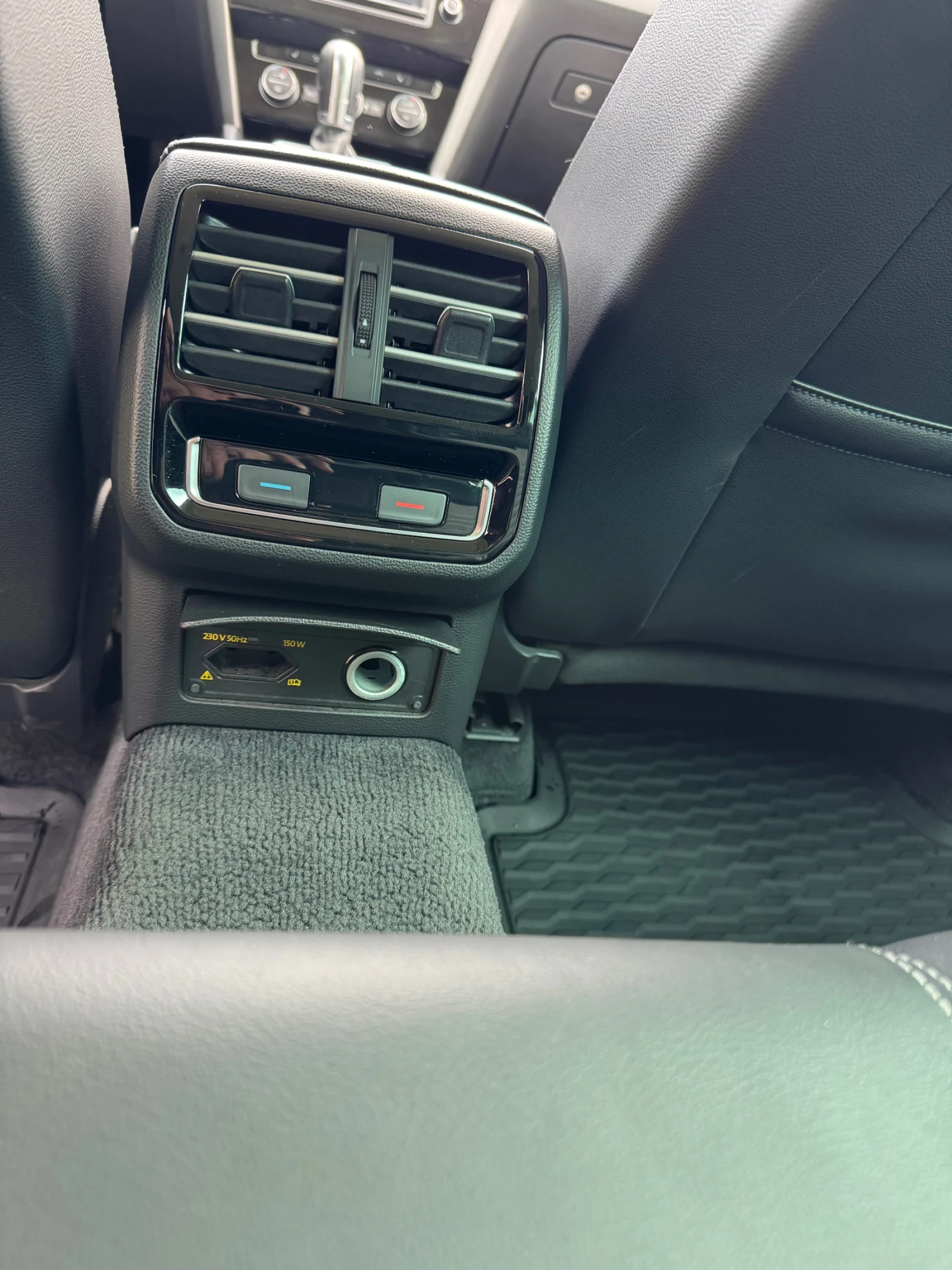 VW Passat, снимка 13 - Автомобили и джипове - 54279336