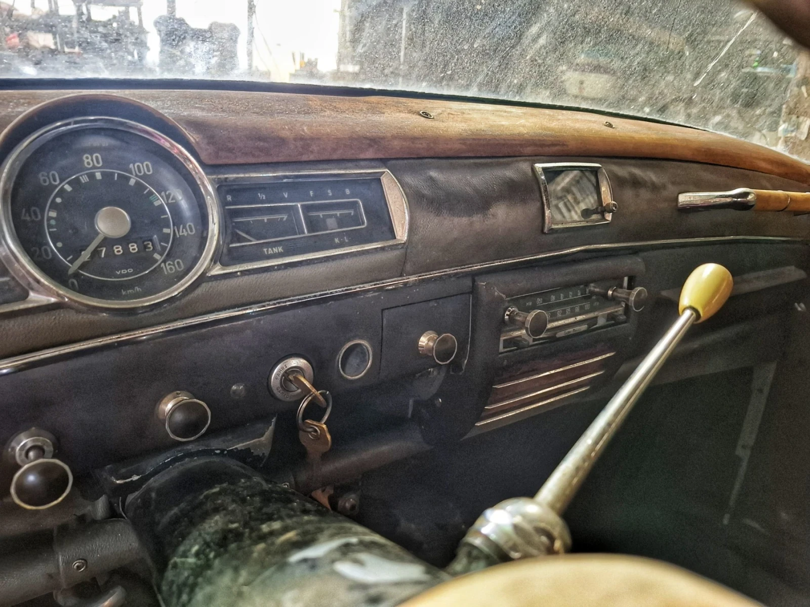Mercedes-Benz 220 ponton, снимка 2 - Автомобили и джипове - 54507873