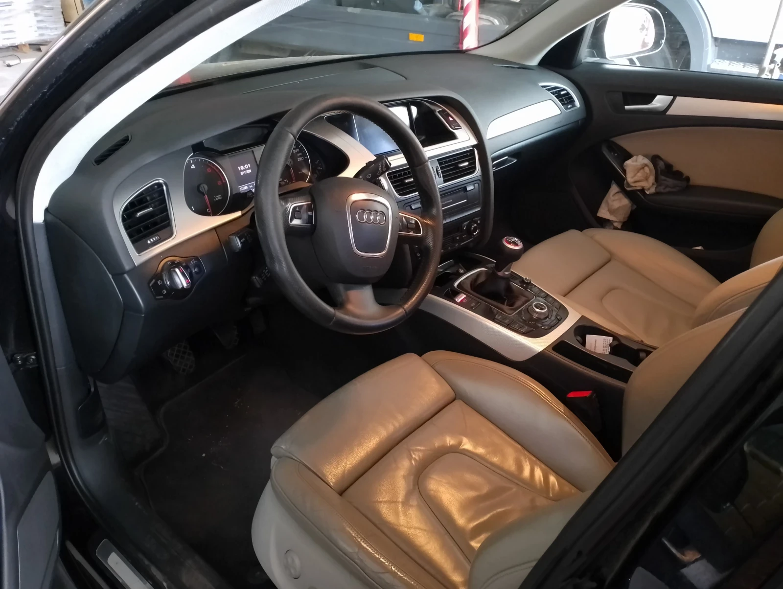 Audi A4 Allroad QUATTRO , снимка 6 - Автомобили и джипове - 54884350