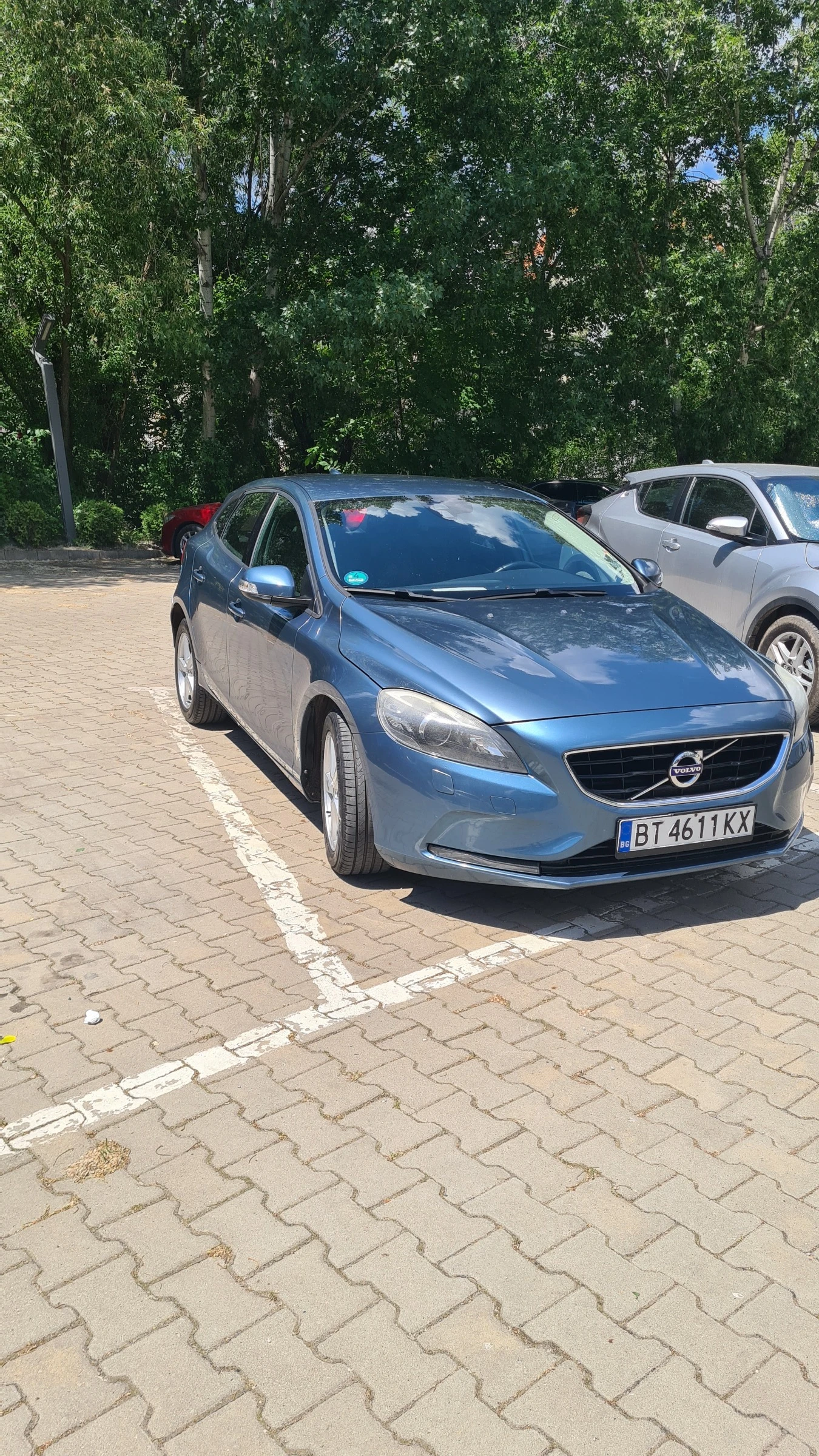 Volvo V40, снимка 2 - Автомобили и джипове - 55098349