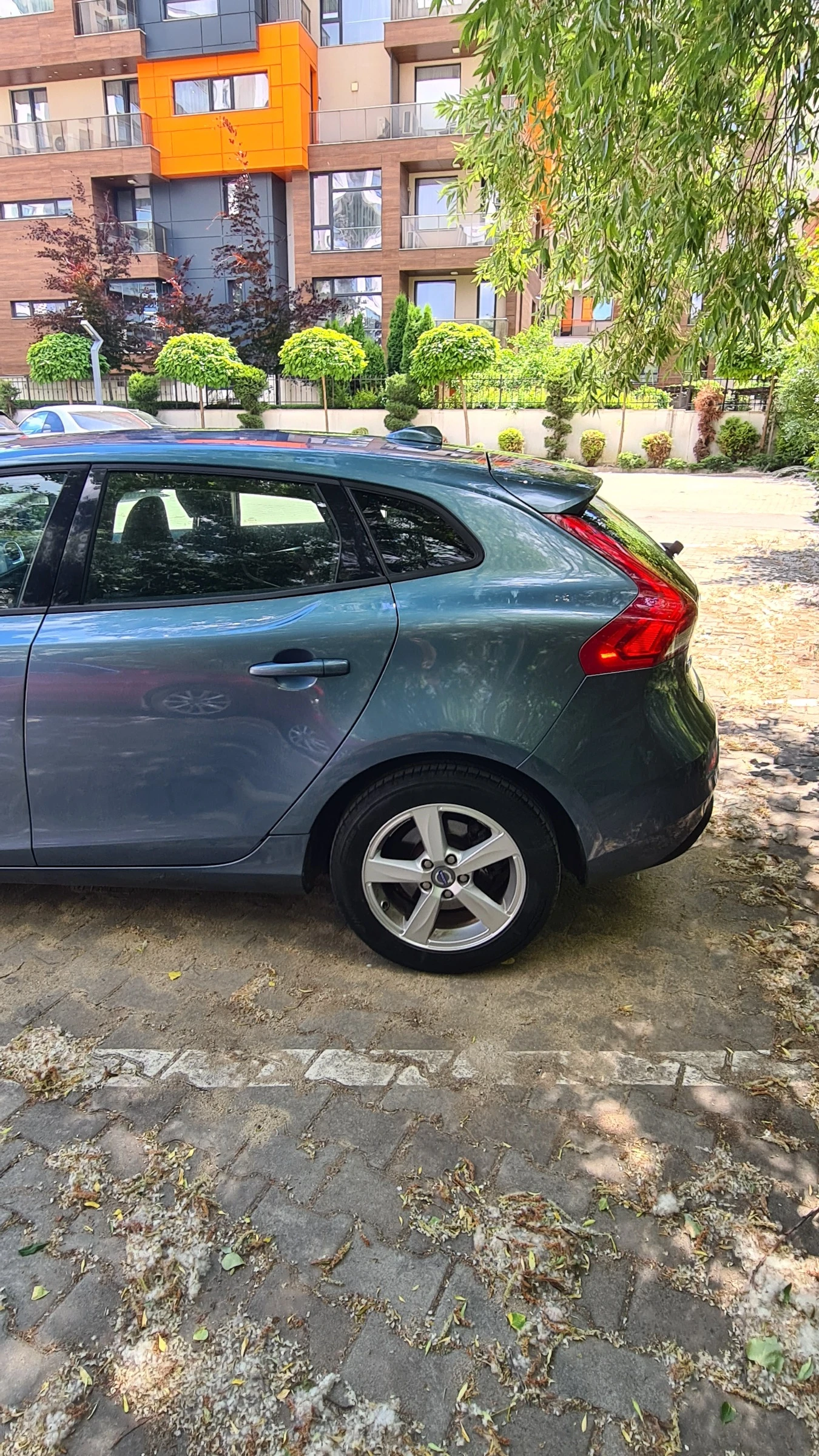 Volvo V40, снимка 6 - Автомобили и джипове - 55098349