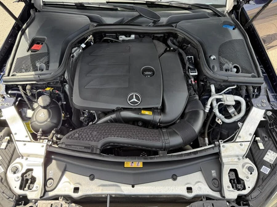 Mercedes-Benz E 350 4MATIC* AMG* BURMESTER* DISTRONIC* HEAD UP* ПАНО, снимка 7 - Автомобили и джипове - 55211799