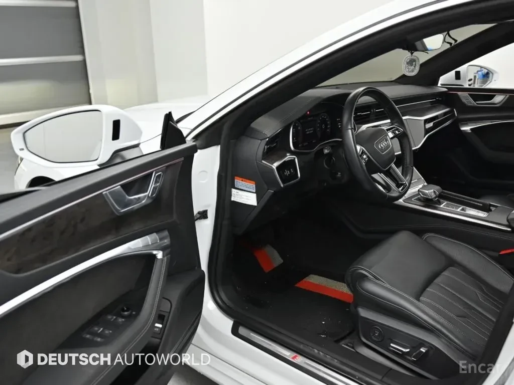 Audi A7 55TFSI* MATRIX* S* LINE* ОБДУХВАНЕ* ДИСТРОНИК* , снимка 5 - Автомобили и джипове - 56130171