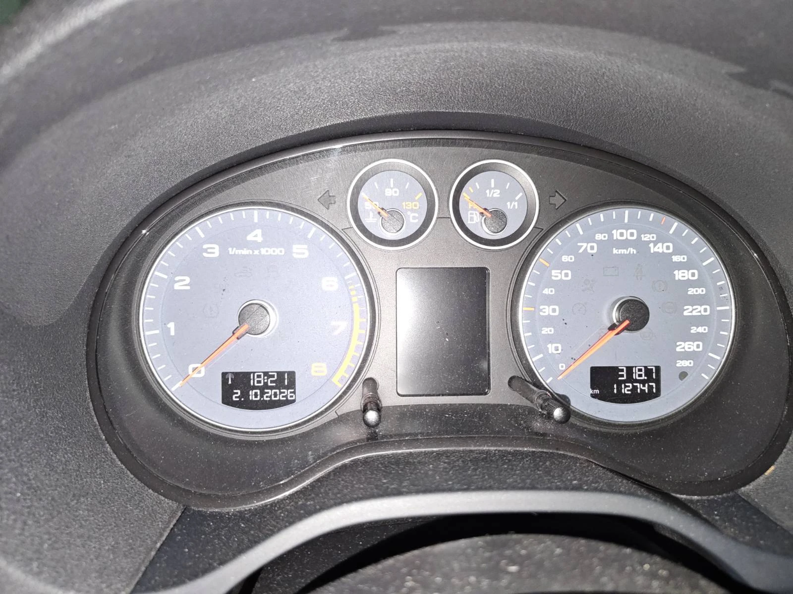 Audi A3 1.8 T QUATTRO, снимка 17 - Автомобили и джипове - 56373411