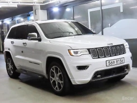 Jeep Grand cherokee 3.6* V6* 8ZF* OVERLAND* ДИСТРОНИК* ОБДУХВАНЕ* КАМЕ, снимка 1