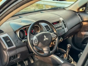 Mitsubishi Outlander 2.0 DI-D 7места, снимка 8