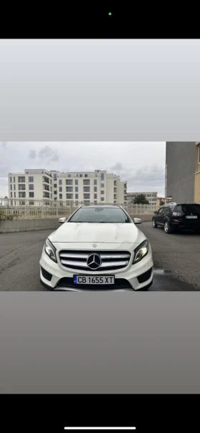     Mercedes-Benz GLA 200 AMG FULL