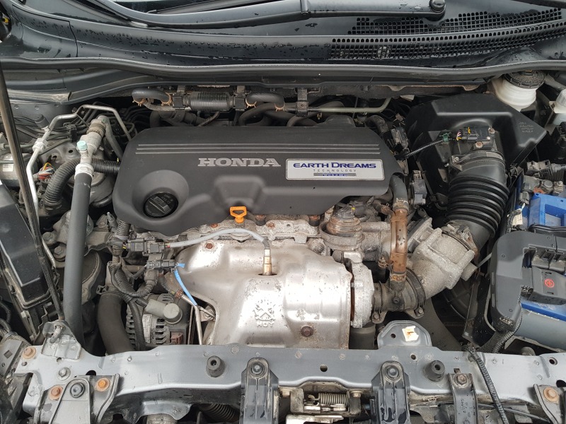Honda Cr-v 1.6 I-DTEC, снимка 16 - Автомобили и джипове - 44844718