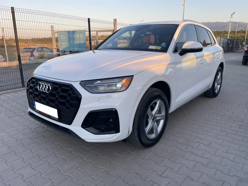 Audi Q5 2.0 TFSI Quattro 1800km!!! В Гаранция!, снимка 1 - Автомобили и джипове - 46901868