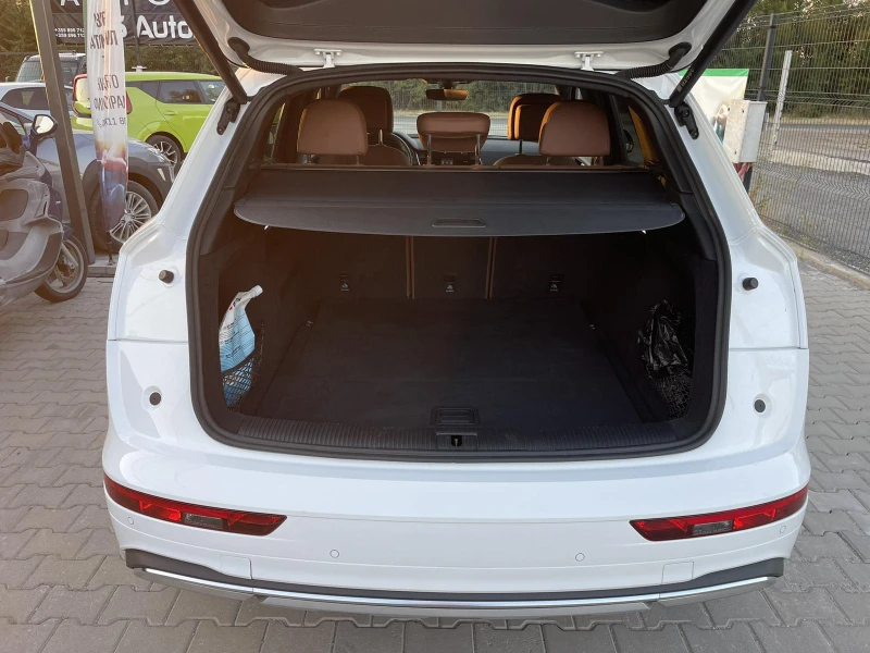 Audi Q5 2.0 TFSI Quattro 1800km!!! В Гаранция!, снимка 15 - Автомобили и джипове - 46901868