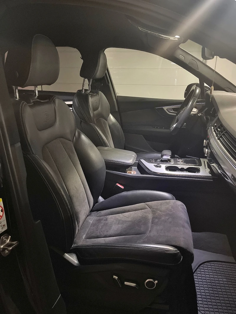 Audi Q7 3.0TDI/S-Line/Matrix/1-ви собственик/V. Cockpit, снимка 11 - Автомобили и джипове - 47722352