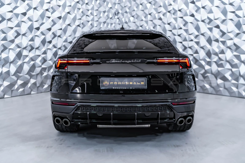 Lamborghini Urus Carbon* 22* Pano* B&O* TV, снимка 5 - Автомобили и джипове - 47812958