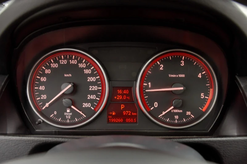 BMW X1, снимка 7 - Автомобили и джипове - 51945935