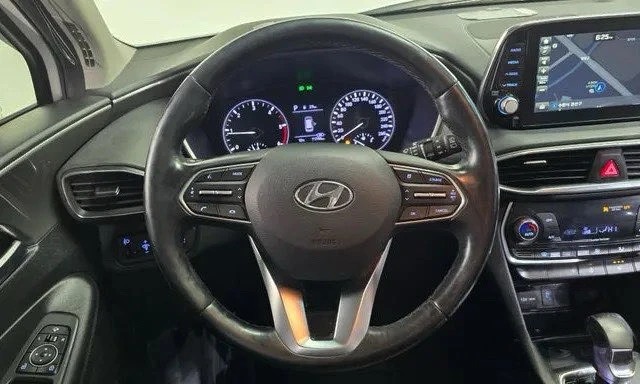 Hyundai Santa fe 2.0 2WD, снимка 15 - Автомобили и джипове - 53090927